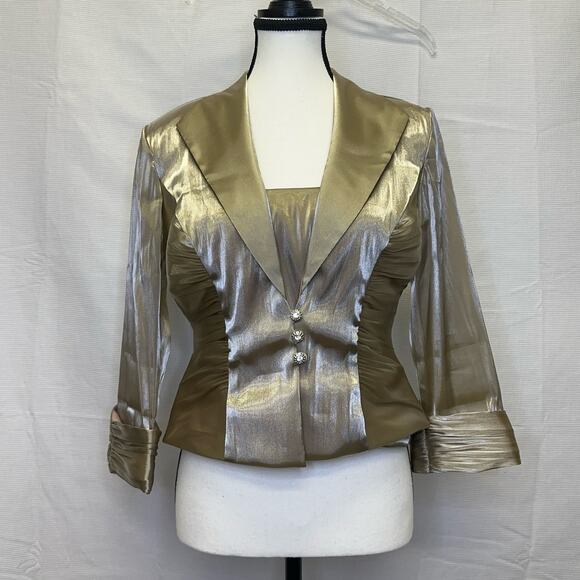 J.R. Nites Petites by Caliendo 2-Piece Metallic Blazer and Shell Top Set - Picture 5 of 11